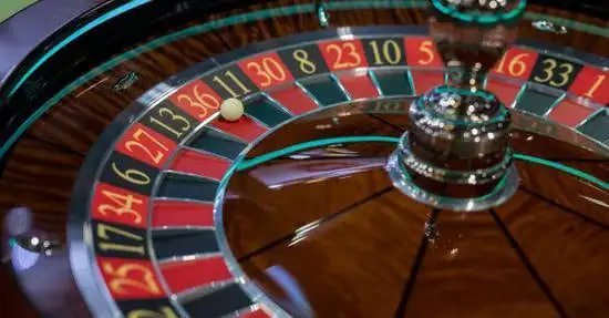 8143 com slots