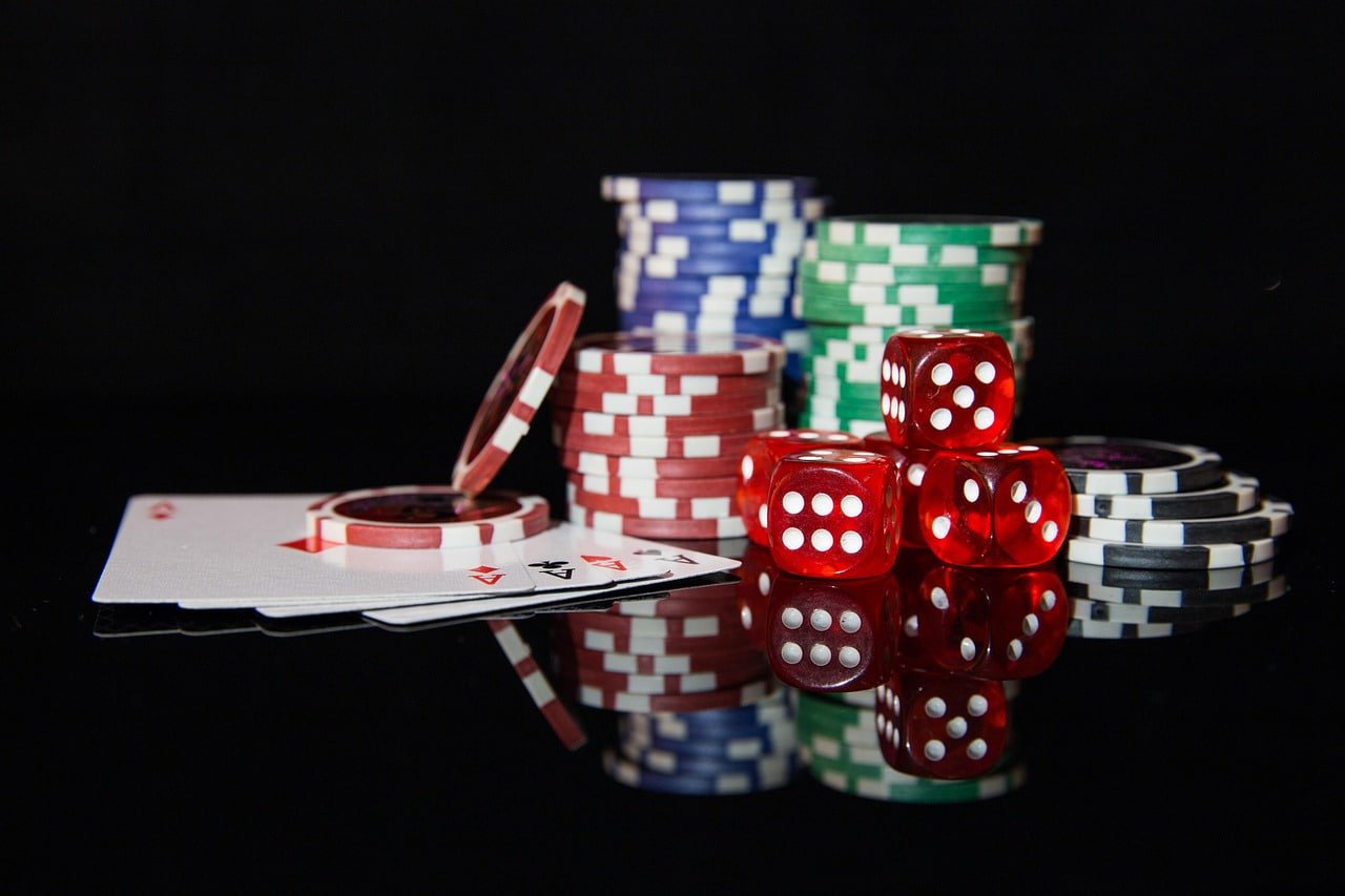 8143 com slots